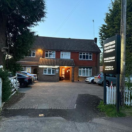 High Trees Guest House Gatwick Горлі Екстер'єр фото