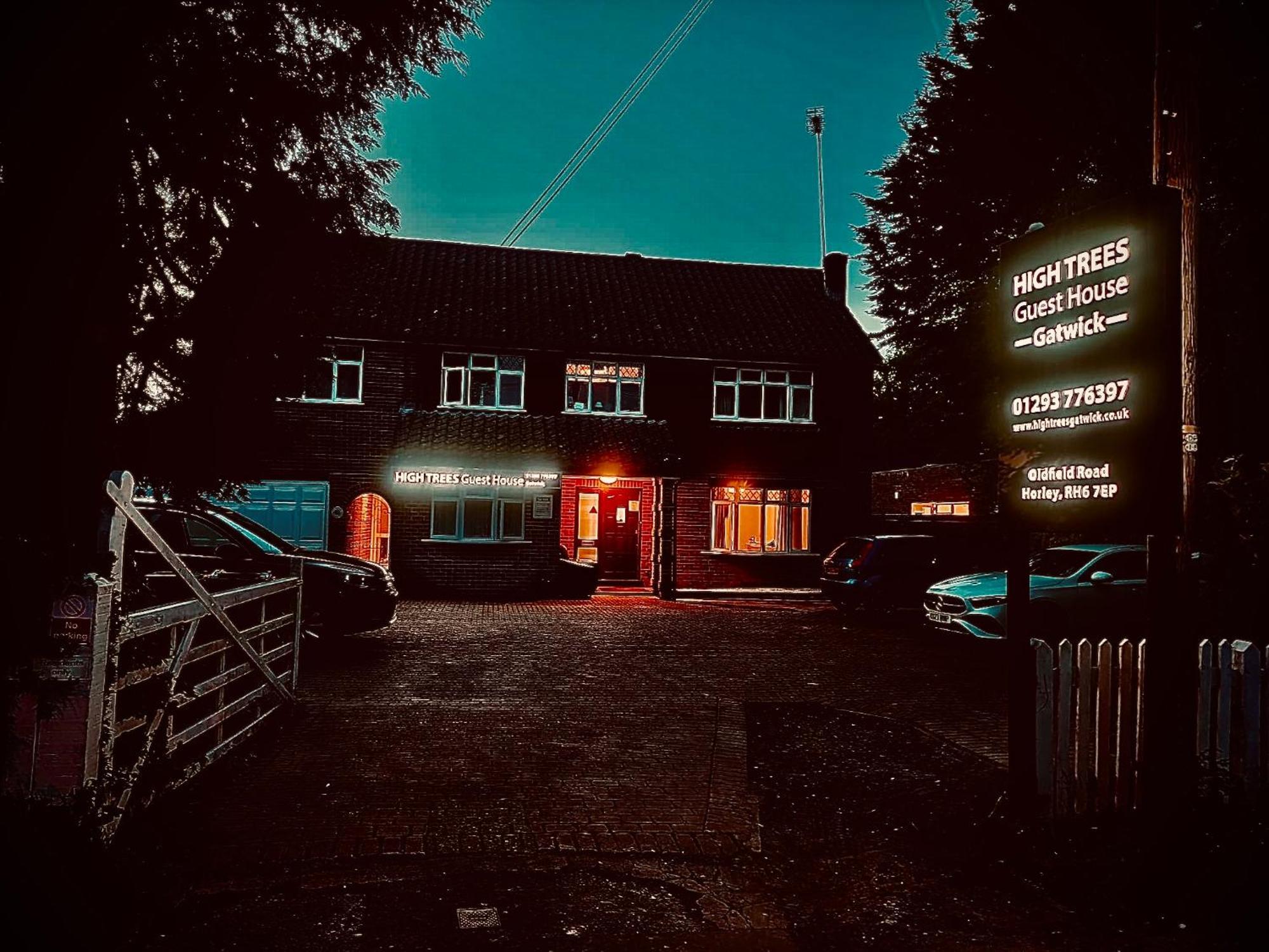 High Trees Guest House Gatwick Горлі Екстер'єр фото
